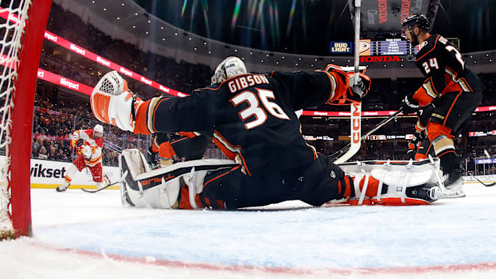 Calgary Flames v Anaheim Ducks