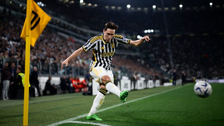 Federico Chiesa of Juventus FC takes a corner kick during...
