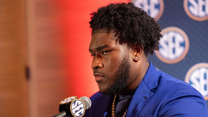 Alabama guard Tyler Booker has been impressive but some think it's a reach if the Bears take him No. 10.