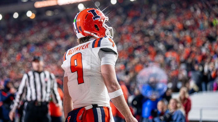 Wisconsin Badgers vs. Illinois Fighting Illini Wisconsin Badgers vs. Illinois Fighting Illini