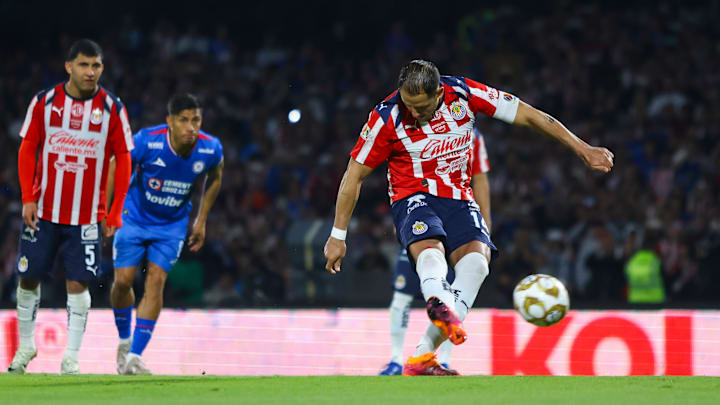 Cruz Azul v Chivas - Playoffs Torneo Apertura 2025 Liga MX