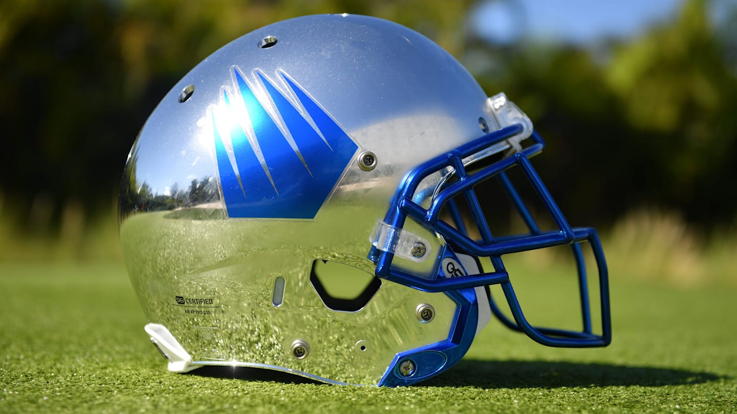 Nation’s No. 1 edge rusher narrows interest to five college football programs