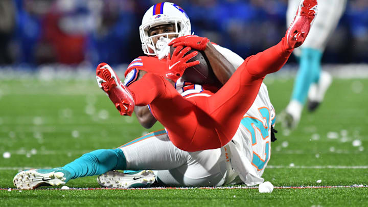 Dec 17, 2022; Orchard Park, New York, USA; Buffalo Bills wide receiver Isaiah McKenzie (6) is