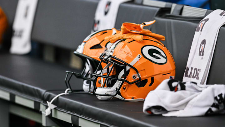 Dec 29, 2024; Minneapolis, Minnesota, USA; A Green Bay Packers helmet sits ready before the game against the Minnesota Vikings at U.S. Bank Stadium. Mandatory Credit: Jeffrey Becker-Imagn Images Dec 29, 2024; Minneapolis, Minnesota, USA; A Green Bay Packers helmet sits ready before the game against the Minnesota Vikings at U.S. Bank Stadium. Mandatory Credit: Jeffrey Becker-Imagn Images