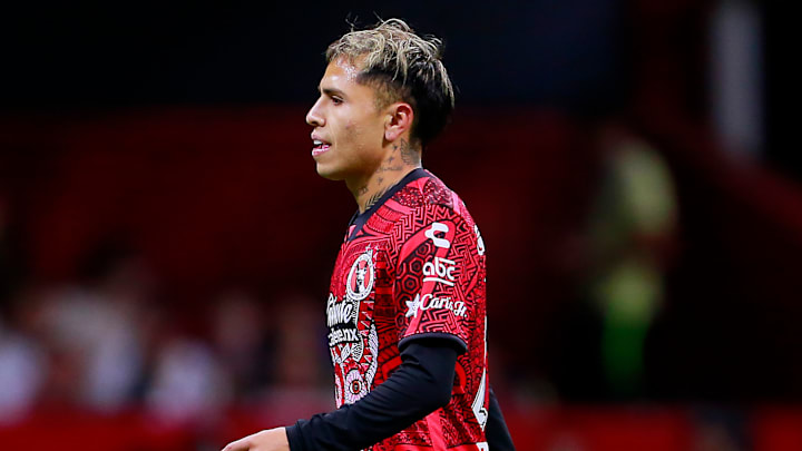 Misael Domínguez sufrió una de las expulsiones más rápidas en la historia de la Liga MX tras 23 segundos de entrarde cambio en el América contra Xolos