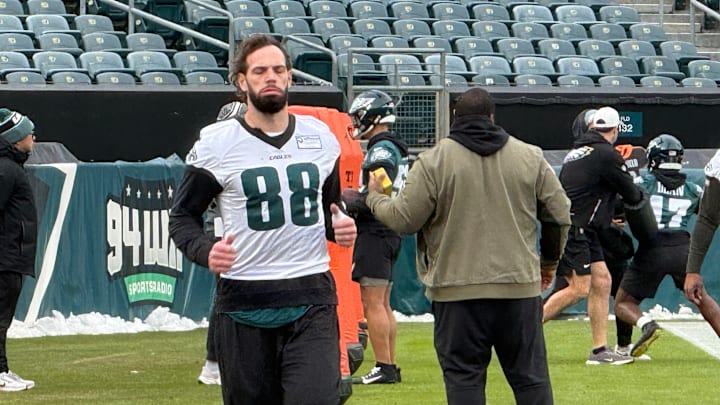 Eagles tight end Dallas Goedert goes through a Week 16 practice at Lincoln Financial Field. Eagles tight end Dallas Goedert goes through a Week 16 practice at Lincoln Financial Field.