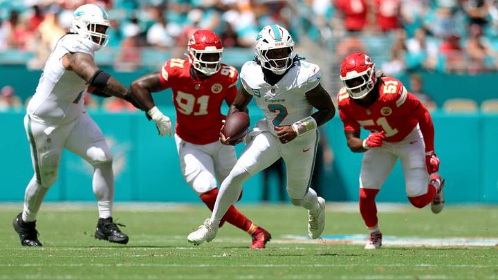 Miami Dolphins quarterback Malik Willis (2) runs with the ball against the Kansas City Chiefs during the first quarter at Hard Rock Stadium.  Mandatory Credit: Nathan Ray Seebeck-Imagn Images