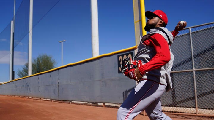 Feb 21, 2024; Goodyear, AZ, USA; Cincinnati Reds non-roster invitee outfielder Rece Hinds throws from right field during spring training workouts at Goodyear Ballpark. Mandatory Credit: Kareem Elgazzar-USA TODAY Sports Feb 21, 2024; Goodyear, AZ, USA; Cincinnati Reds non-roster invitee outfielder Rece Hinds throws from right field during spring training workouts at Goodyear Ballpark. Mandatory Credit: Kareem Elgazzar-USA TODAY Sports