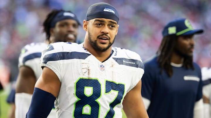 Dec 8, 2024; Glendale, Arizona, USA; Seattle Seahawks tight end Noah Fant (87) against the Arizona Cardinals at State Farm Stadium. Mandatory Credit: Mark J. Rebilas-Imagn Images