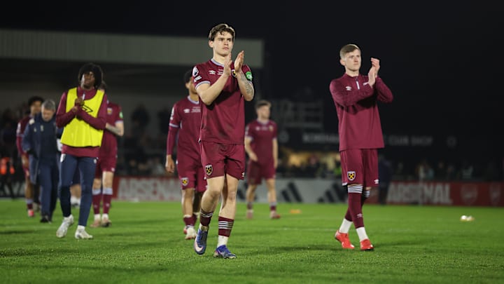 Boreham Wood v West Ham United U21 - National League Cup Final