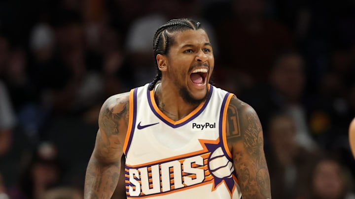 Nov 6, 2025; Phoenix, Arizona, USA; Phoenix Suns guard Jalen Green (4) against the Los Angeles Clippers at the Mortgage Matchup Center. Mandatory Credit: Mark J. Rebilas-Imagn Images
