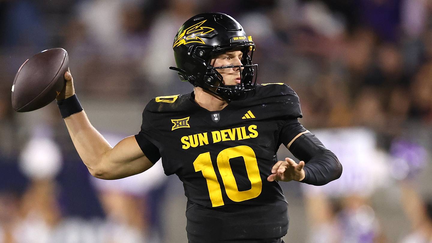ESPN insider gives huge update on Sam Leavitt's status vs No. 7 Texas Tech