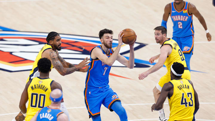 Jun 22, 2025; Oklahoma City, Oklahoma, USA; Oklahoma City Thunder forward Chet Holmgren (7) drives to the basket against Indiana Pacers forward Pascal Siakam (43) during the first half of game seven of the 2025 NBA Finals at Paycom Center. Mandatory Credit: Alonzo Adams-Imagn Images Jun 22, 2025; Oklahoma City, Oklahoma, USA; Oklahoma City Thunder forward Chet Holmgren (7) drives to the basket against Indiana Pacers forward Pascal Siakam (43) during the first half of game seven of the 2025 NBA Finals at Paycom Center. Mandatory Credit: Alonzo Adams-Imagn Images