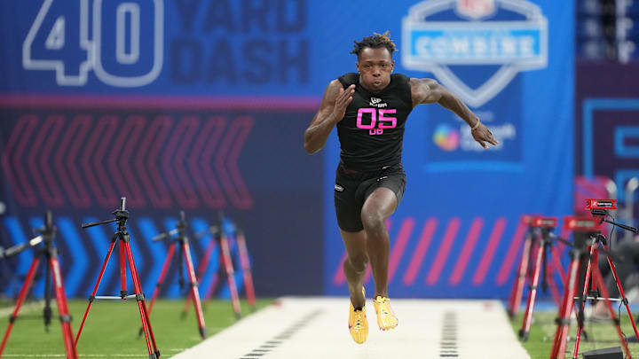 Feb 28, 2025; Indianapolis, IN, USA; Kansas defensive back Cobee Bryant (DB05) in the 40 yard dash during the 2025 NFL Combine at Lucas Oil Stadium. Mandatory Credit: Kirby Lee-Imagn Images Feb 28, 2025; Indianapolis, IN, USA; Kansas defensive back Cobee Bryant (DB05) in the 40 yard dash during the 2025 NFL Combine at Lucas Oil Stadium. Mandatory Credit: Kirby Lee-Imagn Images