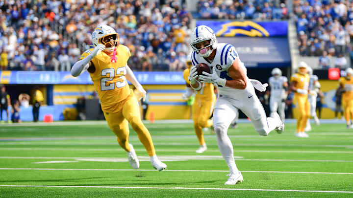 Oct 19, 2025; Inglewood, California, USA; Indianapolis Colts wide receiver Alec Pierce (14) catches the ball in the first half against the Los Angeles Chargers at SoFi Stadium. Mandatory Credit: Gary A. Vasquez-Imagn Images Oct 19, 2025; Inglewood, California, USA; Indianapolis Colts wide receiver Alec Pierce (14) catches the ball in the first half against the Los Angeles Chargers at SoFi Stadium. Mandatory Credit: Gary A. Vasquez-Imagn Images