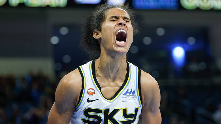 Chicago Sky guard Skylar Diggins Chicago Sky guard Skylar Diggins