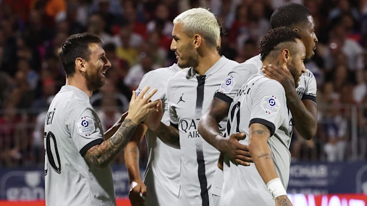 Le PSG s'est imposé pour son entrée en lice en Ligue 1. Le PSG s'est imposé pour son entrée en lice en Ligue 1.