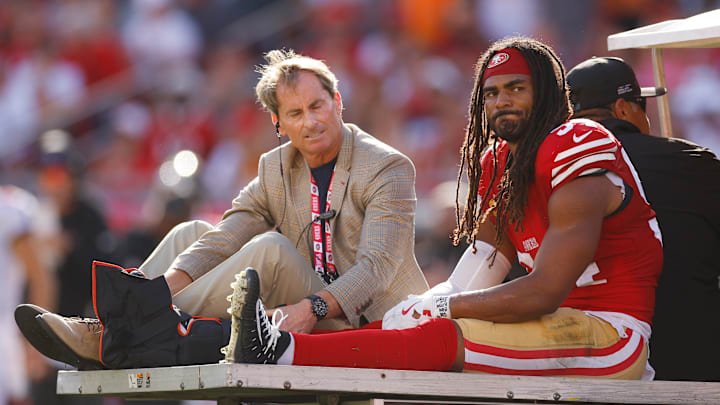 San Francisco 49ers linebacker Fred Warner (54) San Francisco 49ers linebacker Fred Warner (54)