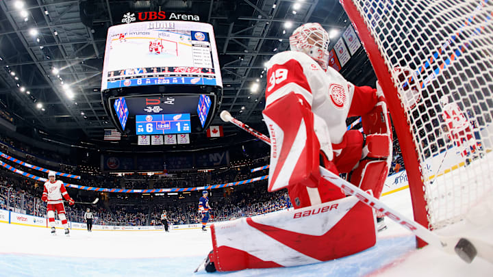 The Detroit Red Wings could be raising from red flags as the club dropped back-to-back tough losses. The Detroit Red Wings could be raising from red flags as the club dropped back-to-back tough losses.