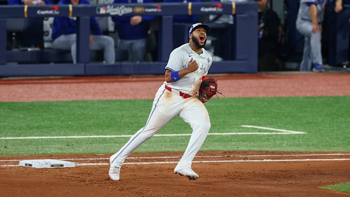 World Series - Los Angeles Dodgers v Toronto Blue Jays - Game Seven World Series - Los Angeles Dodgers v Toronto Blue Jays - Game Seven