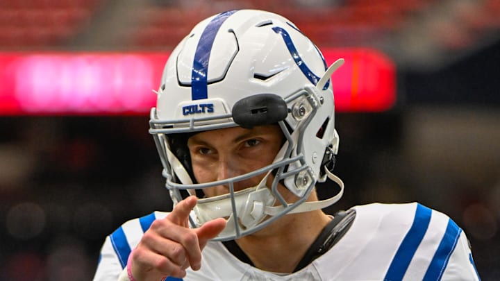 Indianapolis Colts wide receiver Alec Pierce points Indianapolis Colts wide receiver Alec Pierce points