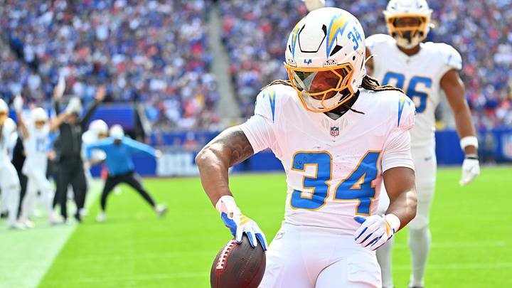 Los Angeles Chargers running back Keaton Mitchell (34) scores a touchdown in the first quarter against the Buffalo Bills at New Highmark Stadium. Mandatory Credit: Mark Konezny-Imagn Images Los Angeles Chargers running back Keaton Mitchell (34) scores a touchdown in the first quarter against the Buffalo Bills at New Highmark Stadium. Mandatory Credit: Mark Konezny-Imagn Images