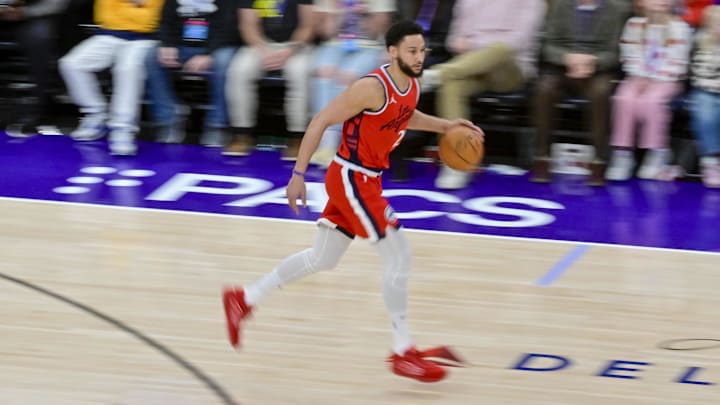 Feb 13, 2025; Salt Lake City, Utah, USA; LA Clippers guard/forward Ben Simmons (25) dribbles against the Utah Jazz during the second half at the Delta Center. Mandatory Credit: Christopher Creveling-Imagn Images Feb 13, 2025; Salt Lake City, Utah, USA; LA Clippers guard/forward Ben Simmons (25) dribbles against the Utah Jazz during the second half at the Delta Center. Mandatory Credit: Christopher Creveling-Imagn Images