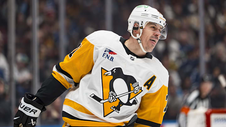 Jan 25, 2026; Vancouver, British Columbia, CAN; Pittsburgh Penguins forward Evgeni Malkin (71) during a stop in play against the Vancouver Canucks in the second period at Rogers Arena. Mandatory Credit: Bob Frid-Imagn Images Jan 25, 2026; Vancouver, British Columbia, CAN; Pittsburgh Penguins forward Evgeni Malkin (71) during a stop in play against the Vancouver Canucks in the second period at Rogers Arena. Mandatory Credit: Bob Frid-Imagn Images