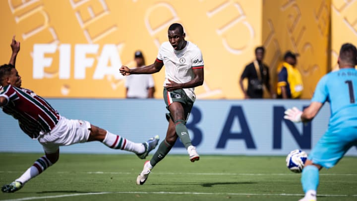 Die Bayern sollen sich nach Chelsea-Angreifer Nicolas Jackson erkundigt haben