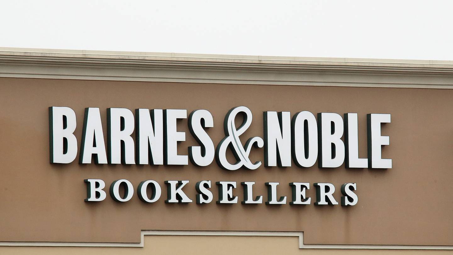 Barnes and Noble CEO says they sell a better book than Amazon