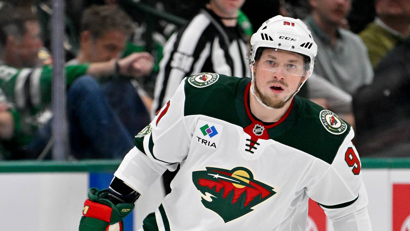 Panthers Should Not Pursue Vladimir Tarasenko