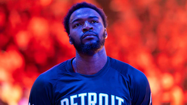 Jan 29, 2026; Phoenix, Arizona, USA; Detroit Pistons forward Paul Reed (7) against the Phoenix Suns at Mortgage Matchup Center. Mandatory Credit: Mark J. Rebilas-Imagn Images