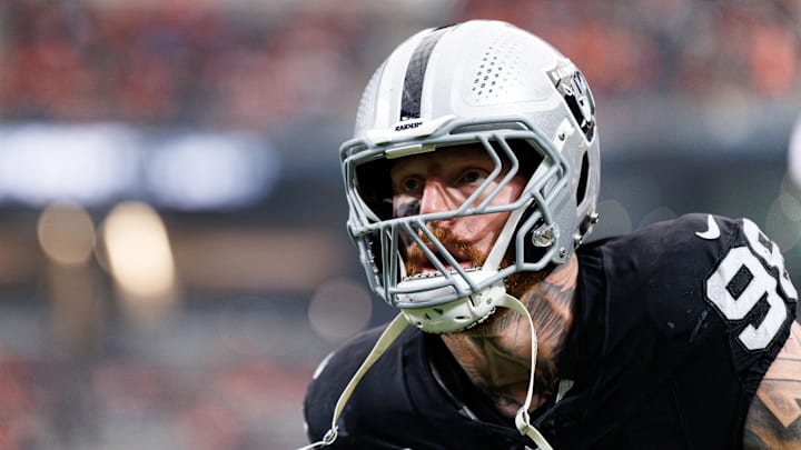 Denver Broncos v Las Vegas Raiders - NFL 2025