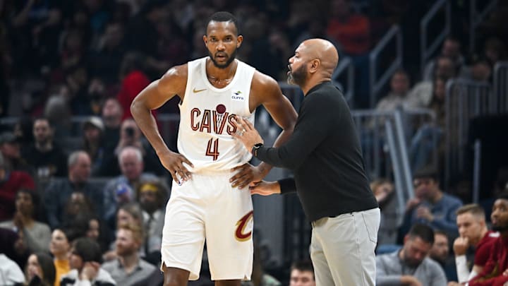 Sacramento Kings v Cleveland Cavaliers