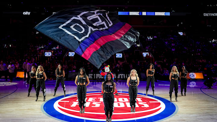 Philadelphia 76ers v Detroit Pistons