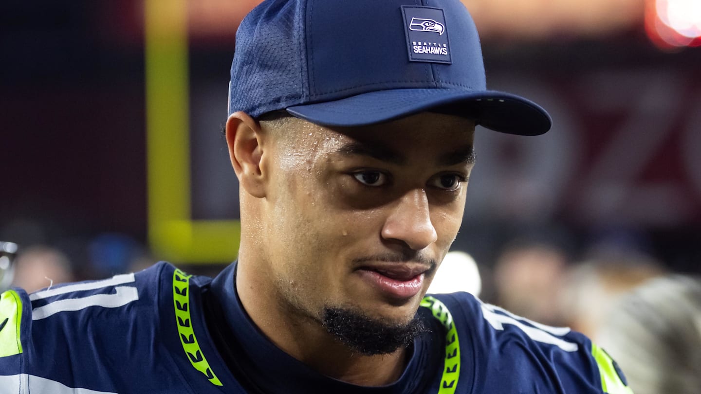 Jaxon Smith-Njigba’s Mom’s Neon Green Seahawks Fit Stuns in Sweet Moment With Son