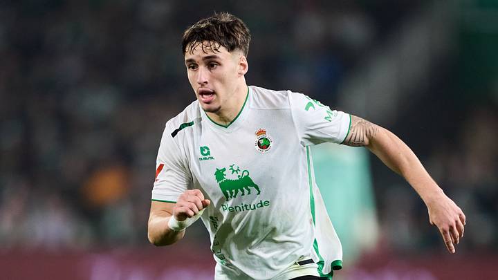 Jorge Salinas spielt derzeit für Racing Santander in LaLiga2