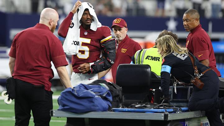 Jayden Daniels has a dislocated elbow and it's forcing the Commanders and fantasy football managers to consider all their options. Jayden Daniels has a dislocated elbow and it's forcing the Commanders and fantasy football managers to consider all their options.
