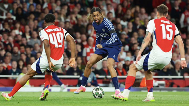 PSG venceu o Arsenal em Londres