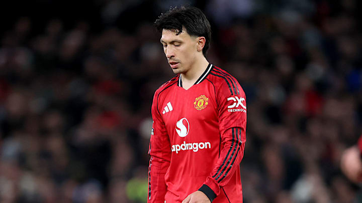 Carrick Delivers Verdict on Martinez's Availability Following Ban Appeal Bid