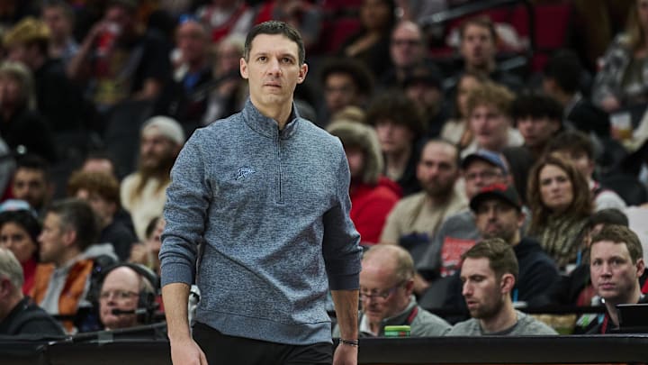Jan 26, 2025; Portland, Oregon, USA; Oklahoma City Thunder head coach Mark Daigneault watches the game during the first half against the Portland Trail Blazers at Moda Center. Mandatory Credit: Troy Wayrynen-Imagn Images Jan 26, 2025; Portland, Oregon, USA; Oklahoma City Thunder head coach Mark Daigneault watches the game during the first half against the Portland Trail Blazers at Moda Center. Mandatory Credit: Troy Wayrynen-Imagn Images