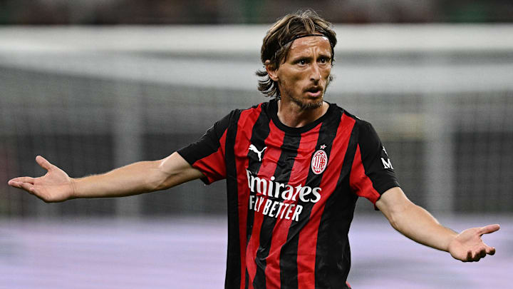 Novo reforço do Milan, Modric é uma das principais novidades da temporada 2025/26