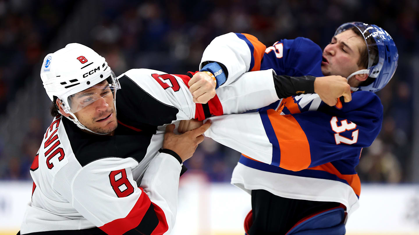 Getting to know NY Islanders Training Camp Invitee: Travis Mitchell