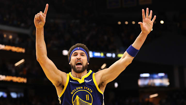 Klay Thompson fue una de las figuras de Warriors
