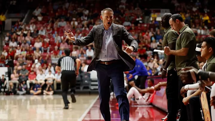 Alabama basketball coach Nate Oats fired up at Coleman Coliseum in Tuscaloosa, AL on Monday, Nov 11, 2024. 