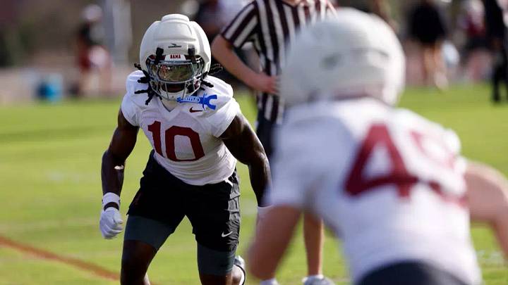 Alabama Defensive Back Jireh Edwards (10) during practice at Thomas-Drew Practice Fields in Tuscaloosa, AL on Sunday, Mar 8, 2026.