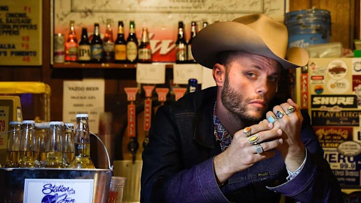 Charley Crockett plays Greenfield Lake Amphitheater