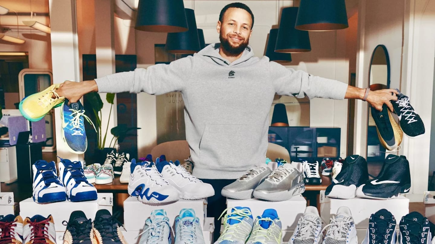Stephen Curry’s “Sneaker Free Agency” Heads to Auction