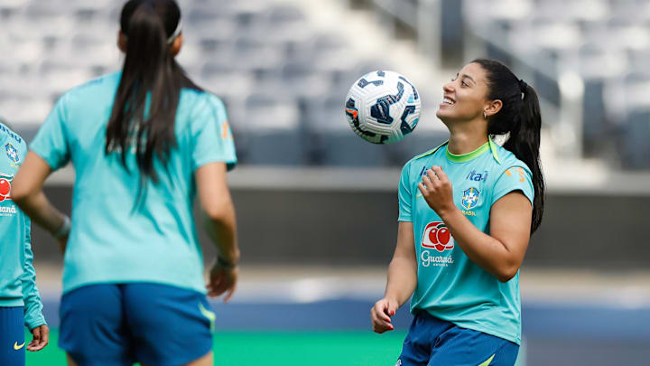 Time trabalha de olho na Copa América