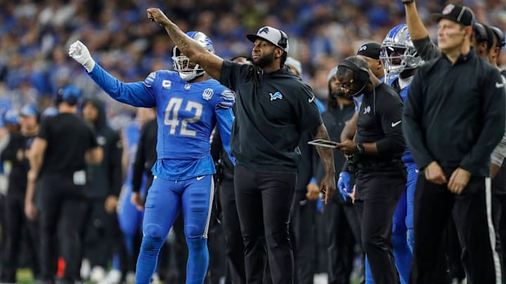 Detroit Lions linebackers coach Kelvin Sheppard reacts to a play against Tampa Bay Buccaneers during the second half of the NFC divisional round at Ford Field in Detroit on Sunday, Jan. 21, 2024.